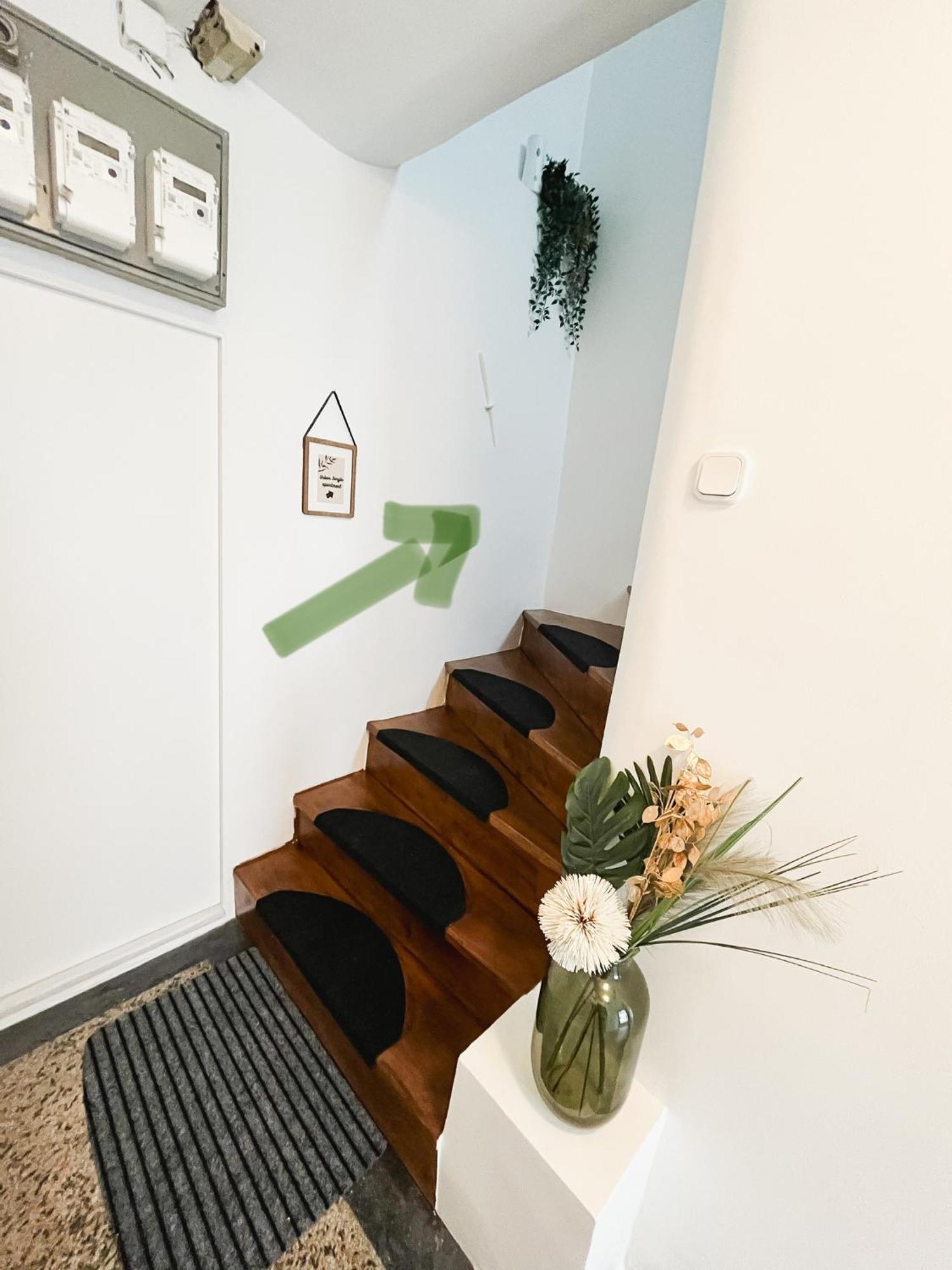 Urban Jungle Apartment - Free Parking ليوبليانا المظهر الخارجي الصورة